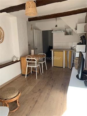 studio à la location -   13300  SALON DE PROVENCE, surface 21 m2 location studio - UBI476417759
